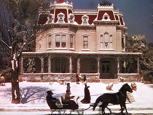 Dům Smithových z filmu&nbsp;Setkáme se v St. Louis (1944)

Krásný viktoriánský dům, kde měla Judy Garland&nbsp;“Merry Little Christmas”.

