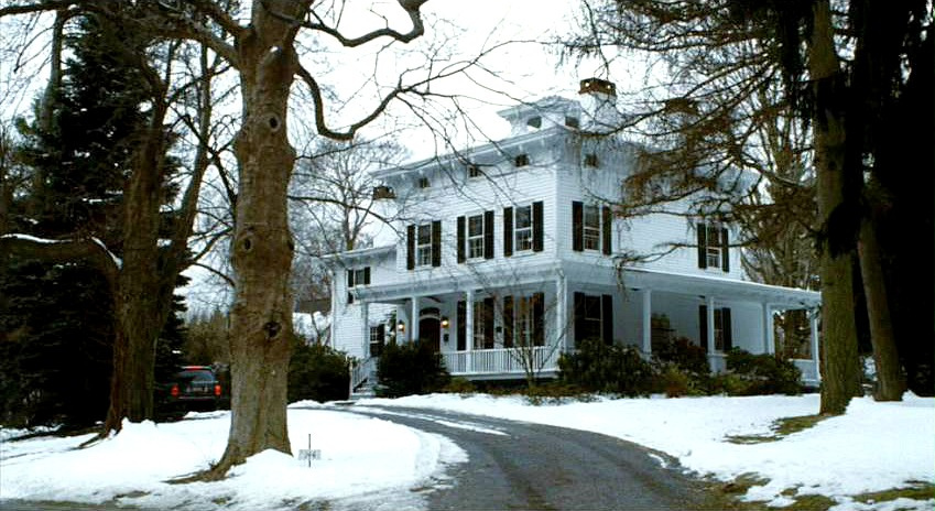 Dům rodiny Stoneových z filmu&nbsp;Základ rodiny (2005)

Stoneovi možná nejsou perfektní rodina, ale jejich dům rozhodně perfektní je.
