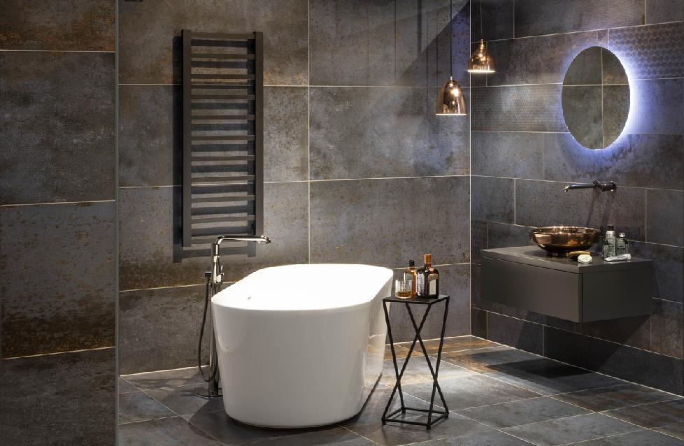 Koupelna Metal vás okouzlí kovovými odlesky a luxusním vzhledem.