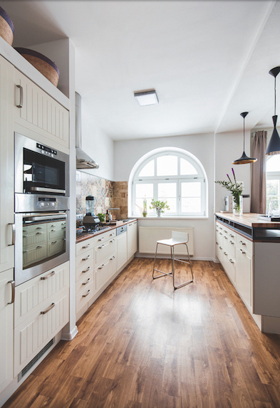 Kuchyň propojená s obývacím pokojem