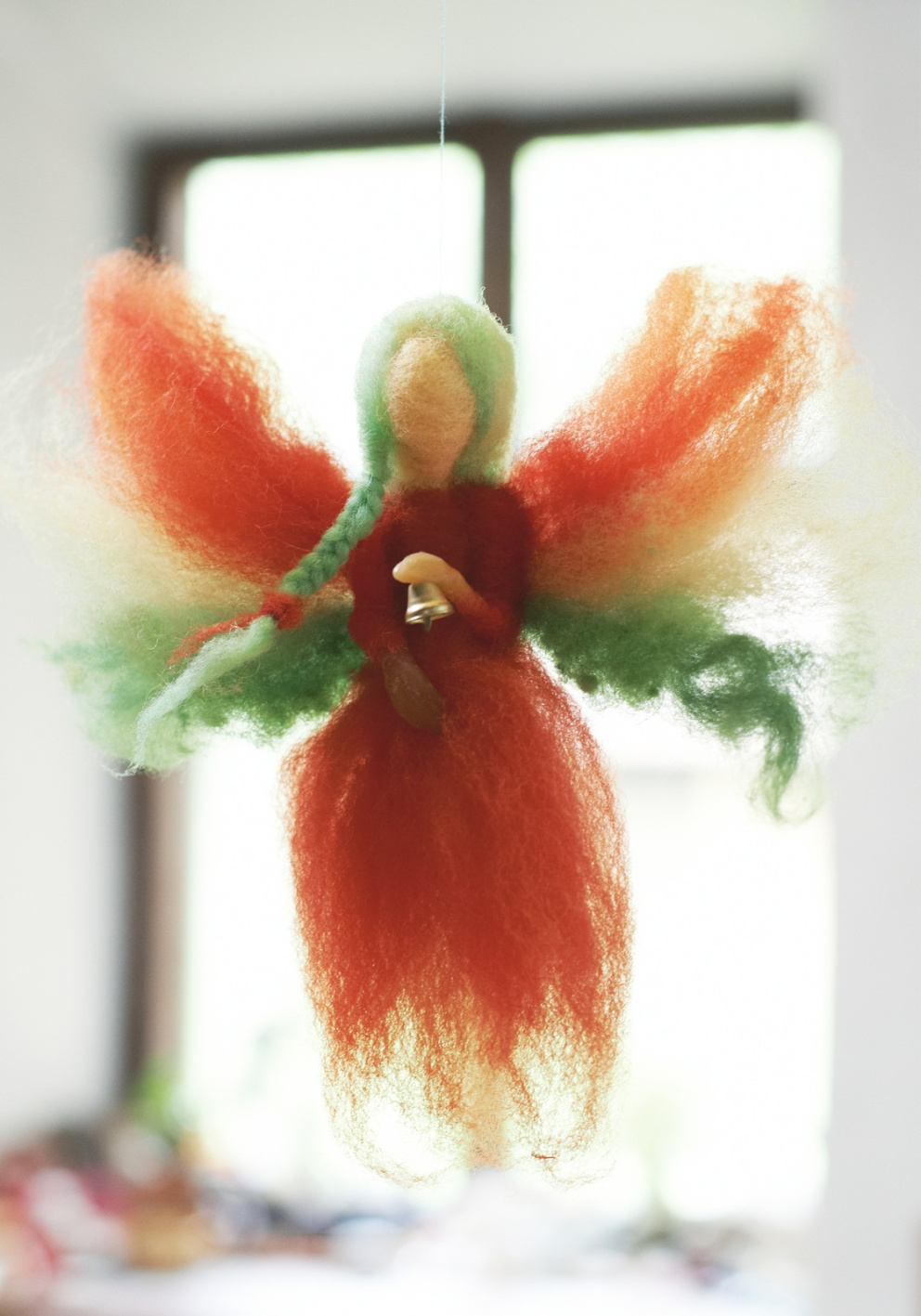 Plstěný anděl – ozdoba na vánoční stromek
