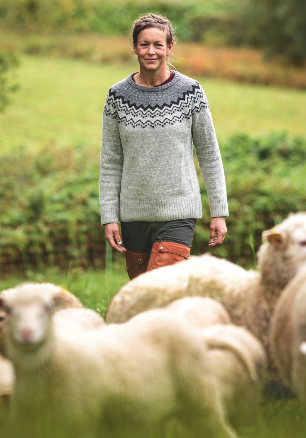 Farmářka Natascha se svými ovečkami
