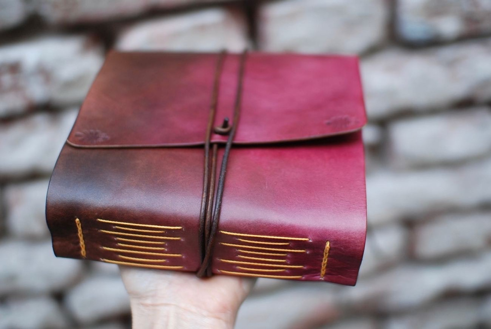Ručně vyrobení kožený zápisník