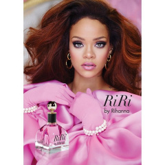2015

Reklama na v pořadí již pátý Rihannin parfém byla celá laděná dorůžova. Parfém dostal jednoduchý název RiRi.