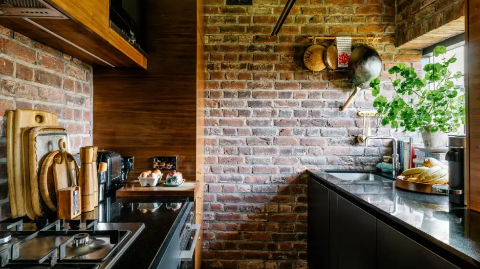 Sto let starý byt, který vás obejme: Jak vypadá moderní bydlení v duchu Arts and Crafts